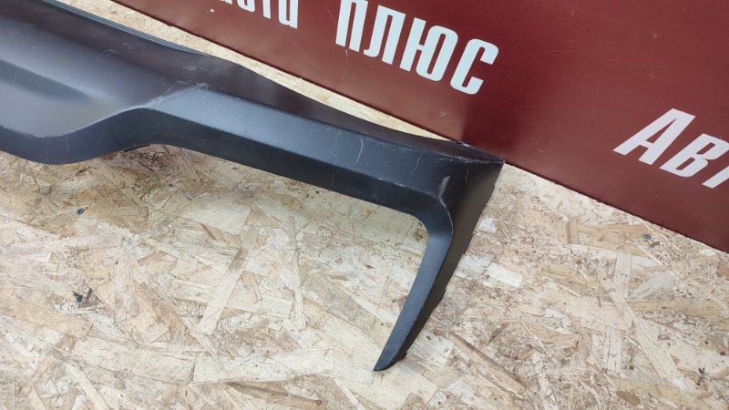 Накладка бампера