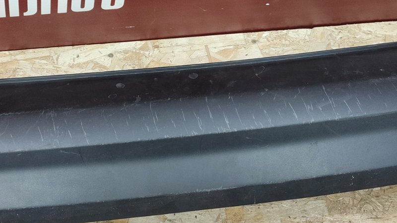 Накладка бампера