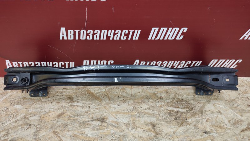 Усилитель бампера