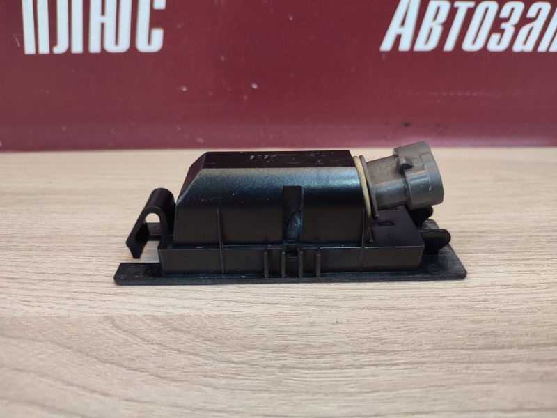 Плафон подсветки номера