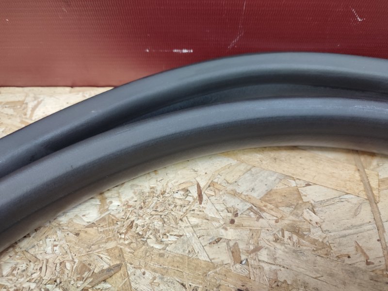 Уплотнитель двери