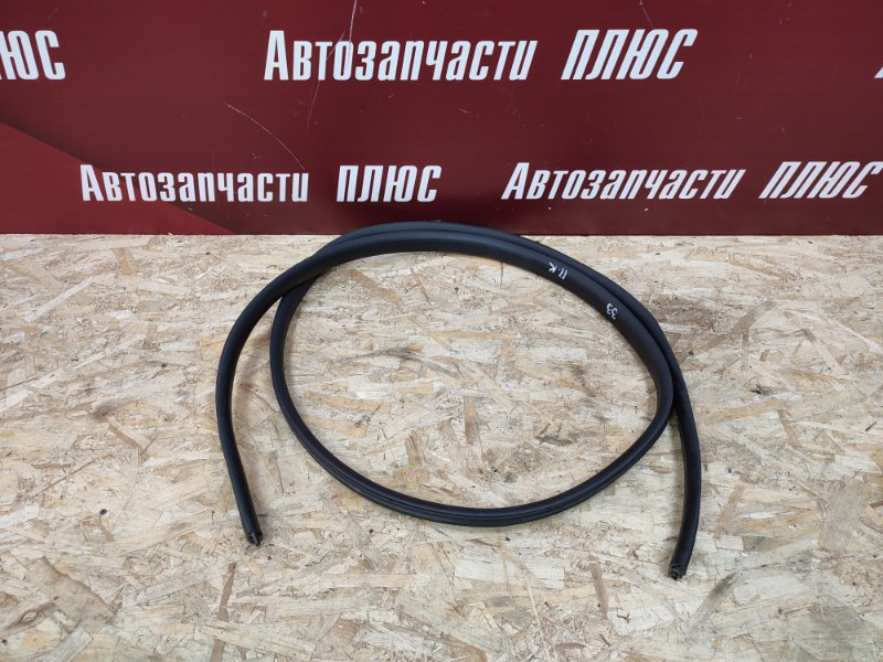 Уплотнитель двери