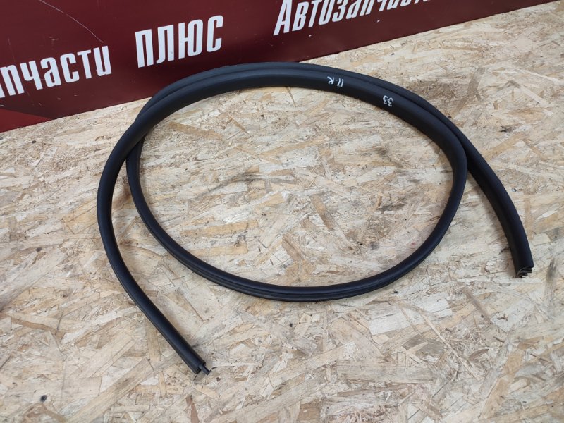 Уплотнитель двери