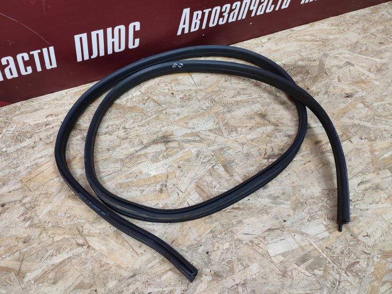 Уплотнитель двери