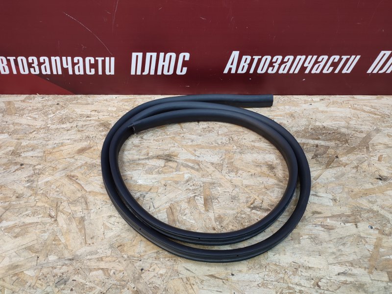 Уплотнитель двери