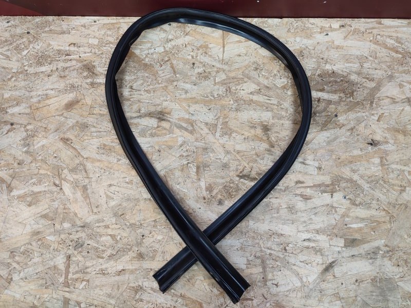 Уплотнительная резинка крыши