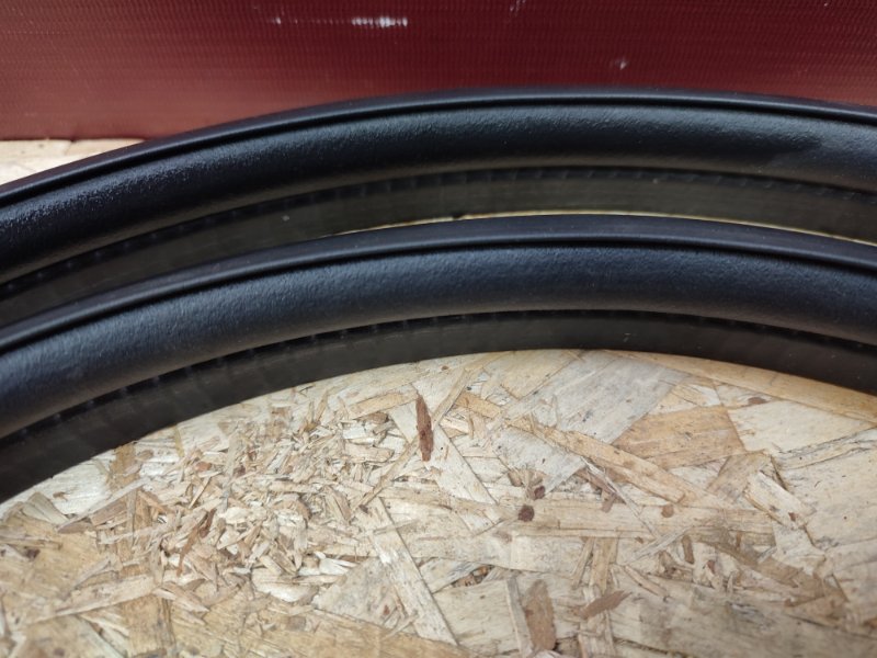 Уплотнительная резинка крышки багажника