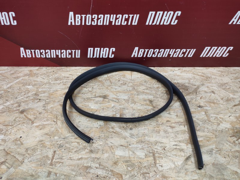 Уплотнитель двери