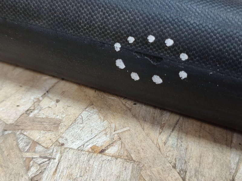 Уплотнитель двери