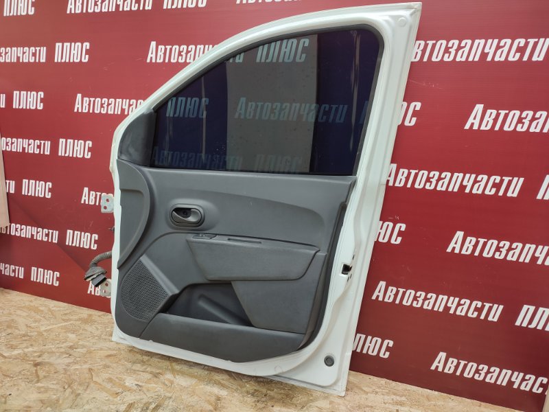 Дверь боковая