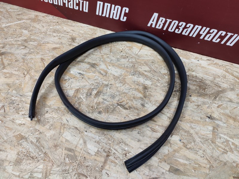 Уплотнитель проема      двери