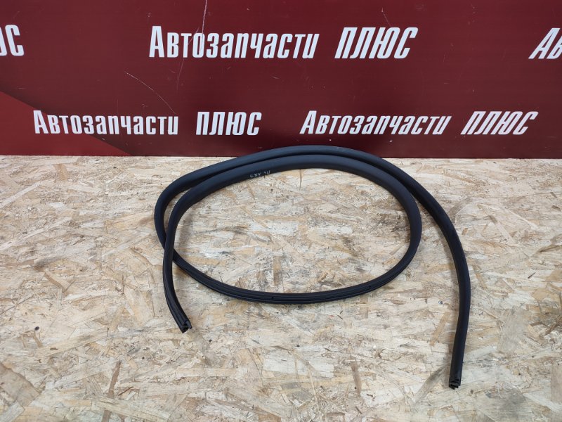 Уплотнитель проема      двери