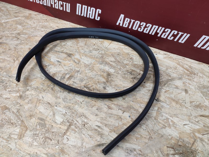 Уплотнитель проема      двери