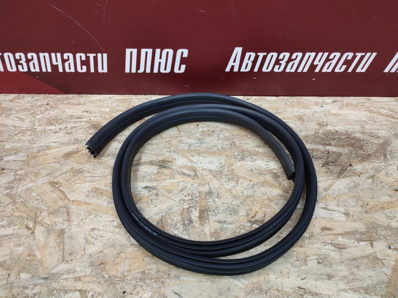 Уплотнитель проема      двери