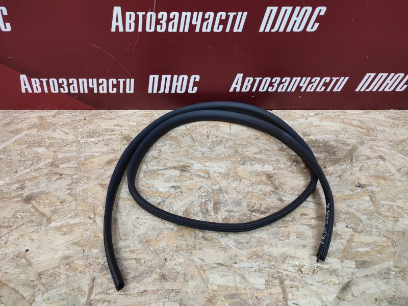 Уплотнитель проема      двери