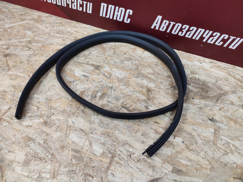 Уплотнитель проема      двери