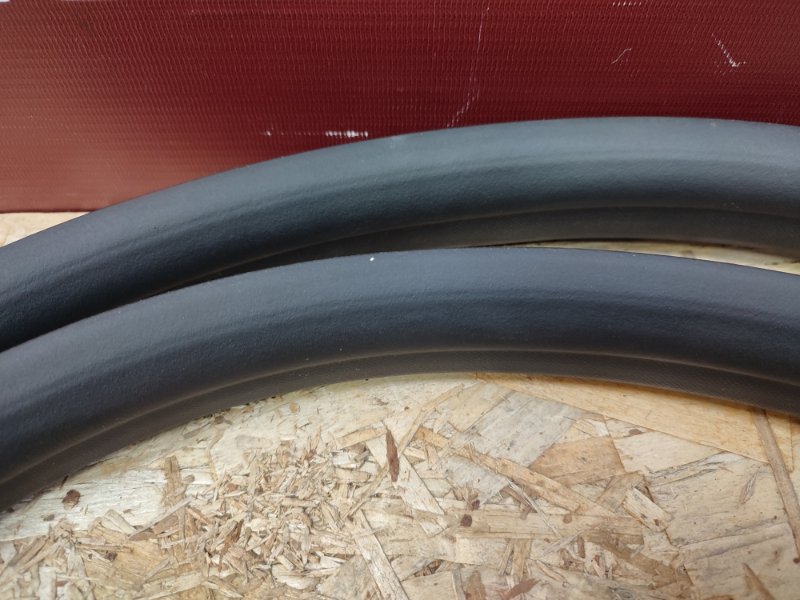 Уплотнитель проема      двери