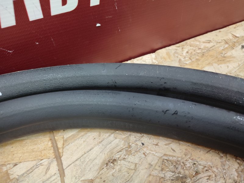 Уплотнитель проема      двери