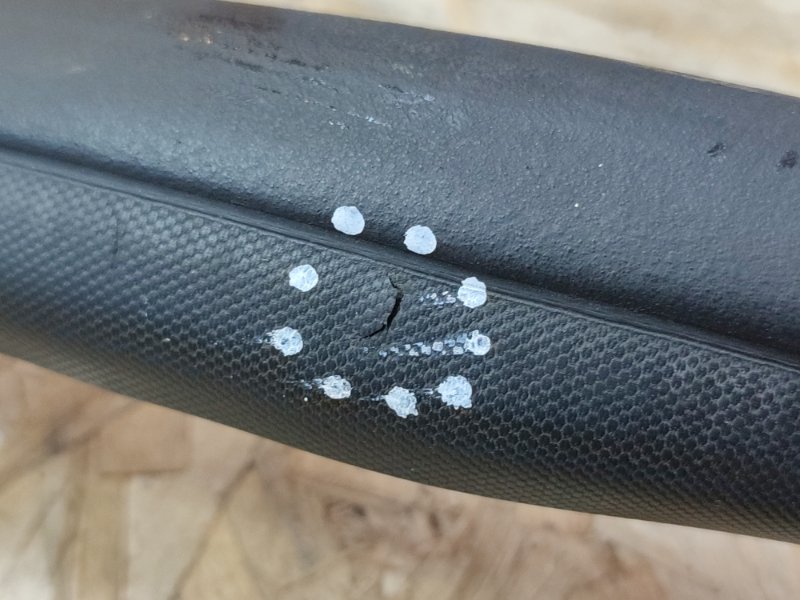 Уплотнитель проема      двери