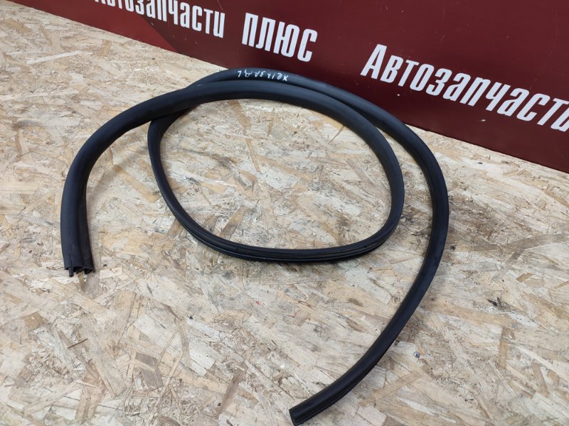 Уплотнитель проема      двери