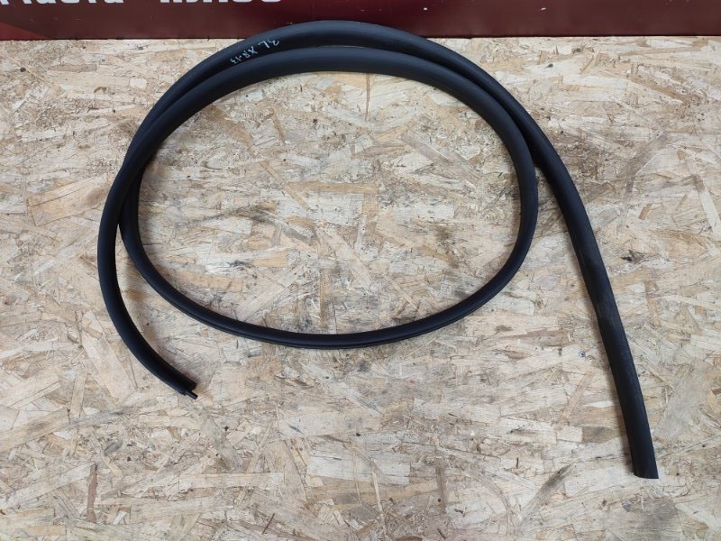 Уплотнитель проема      двери