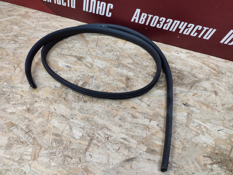 Уплотнитель проема      двери