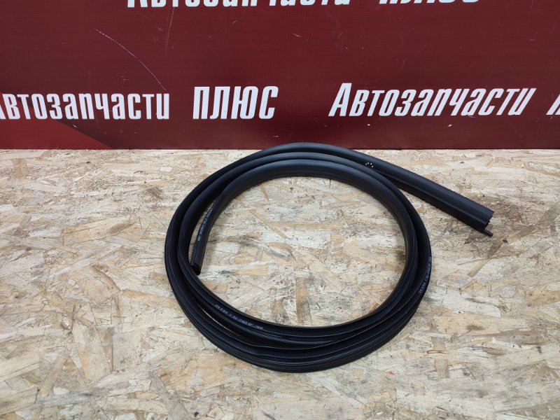 Уплотнитель проема      двери