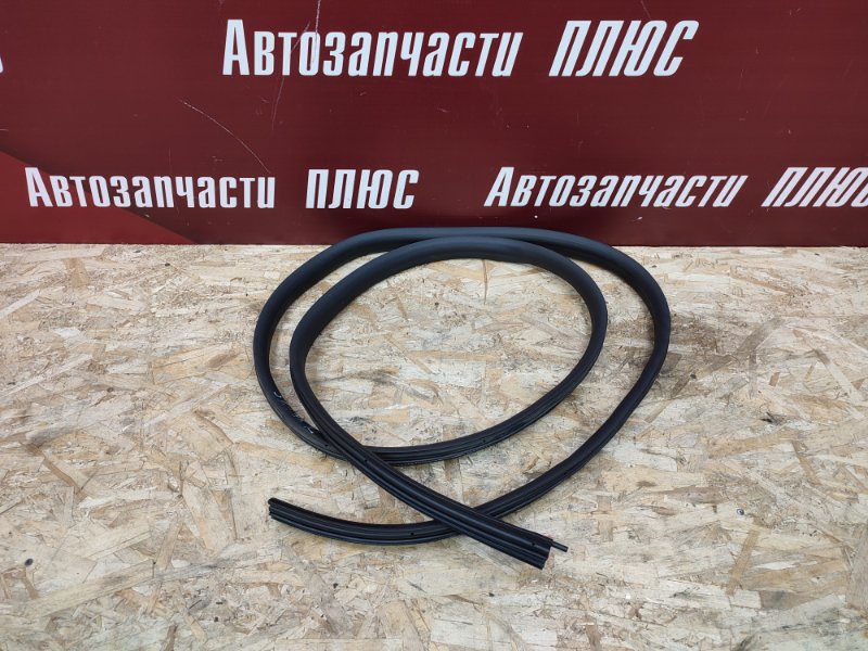 Уплотнитель проема      двери