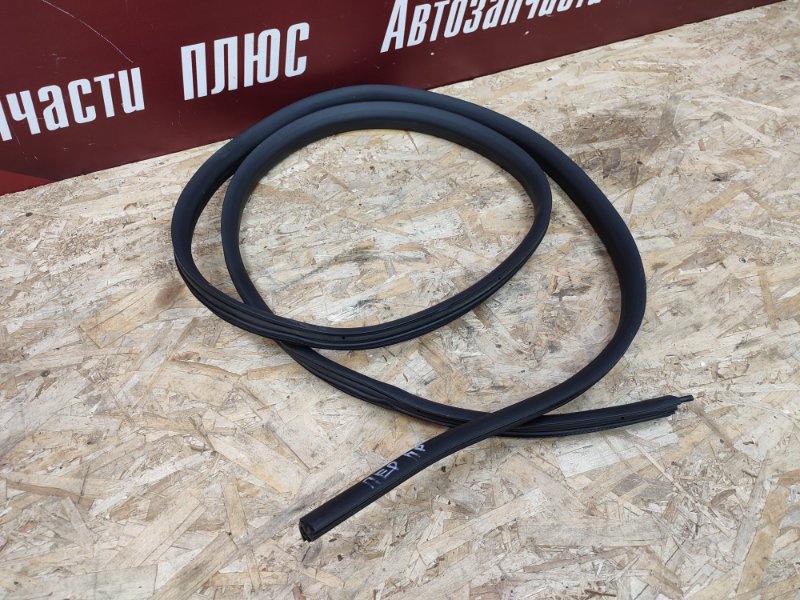 Уплотнитель проема      двери