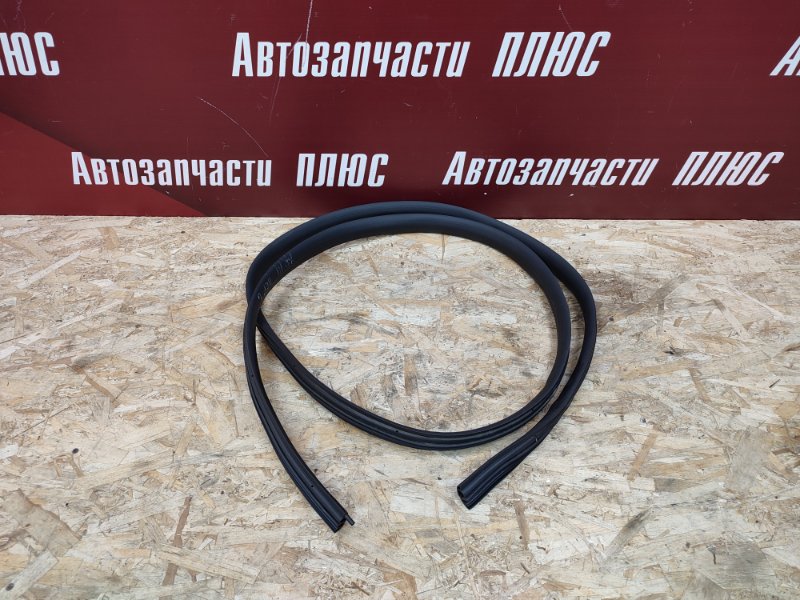 Уплотнитель проема      двери