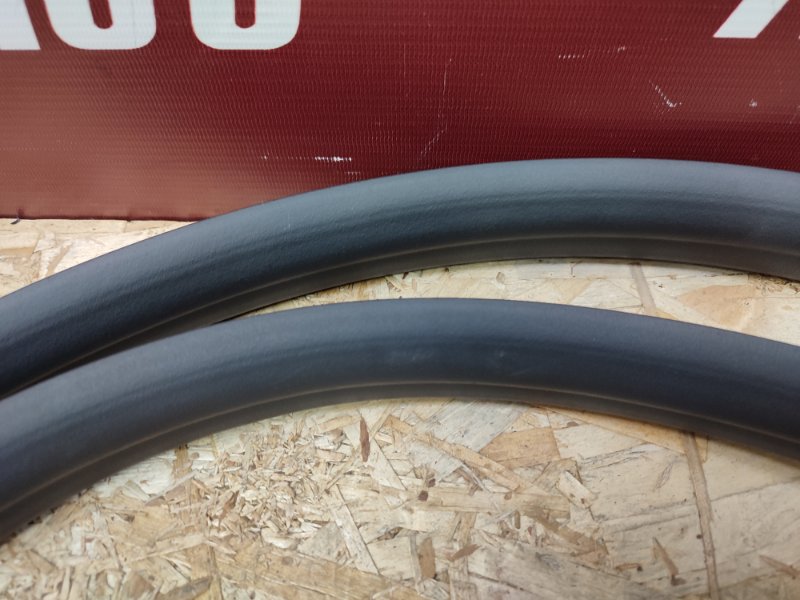 Уплотнитель проема      двери