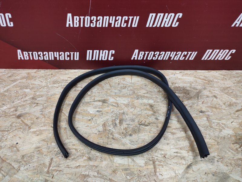 Уплотнитель проема      двери