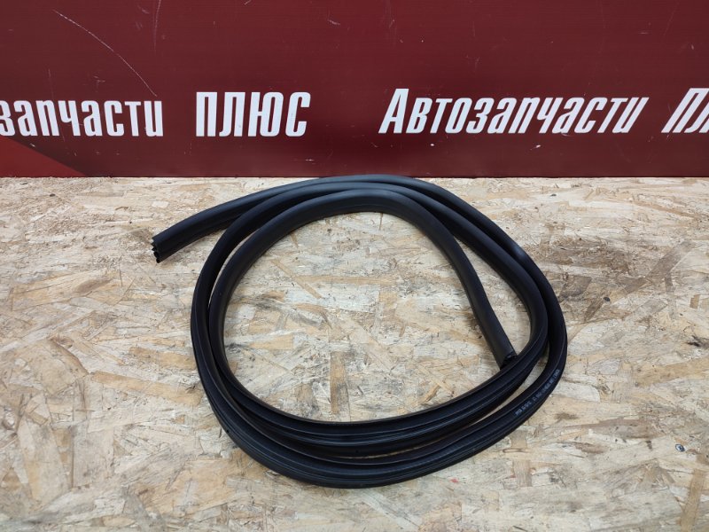 Уплотнитель проема      двери