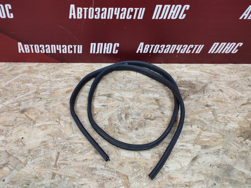 Уплотнитель проема      двери