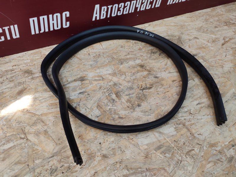 Уплотнитель проема      двери