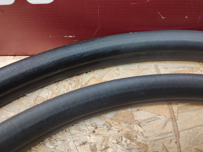 Уплотнитель проема      двери