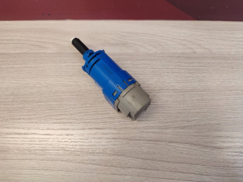 Датчик педали сцепления