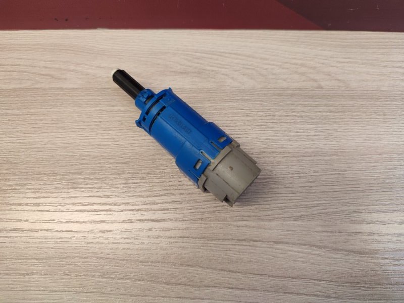 Датчик педали сцепления