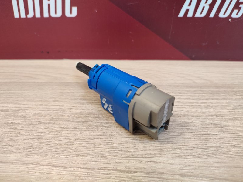 Датчик педали сцепления