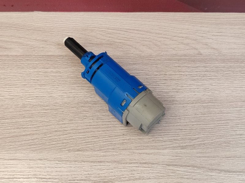 Датчик педали сцепления