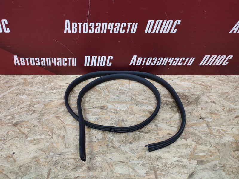 Уплотнитель проема      двери