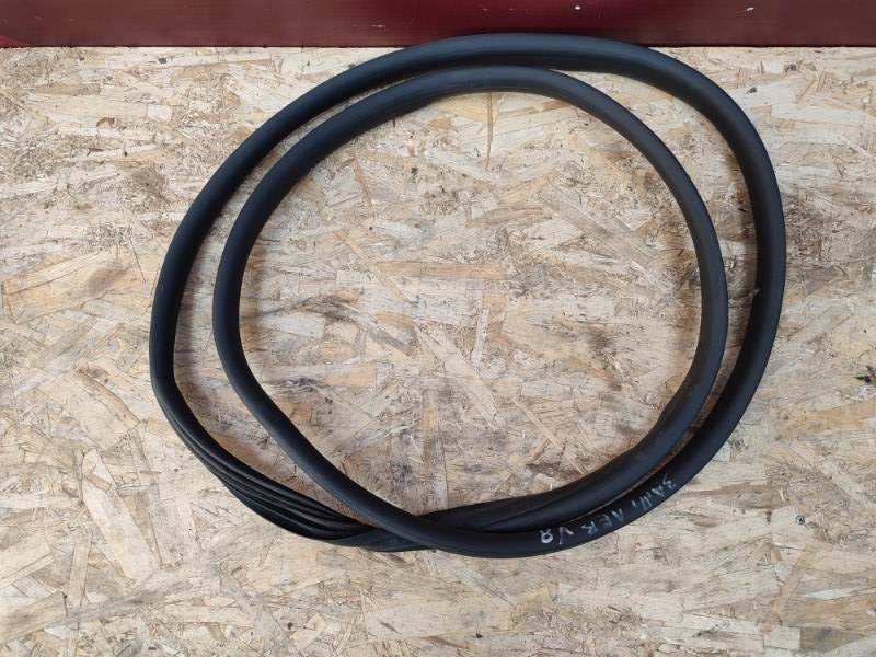 Уплотнитель двери