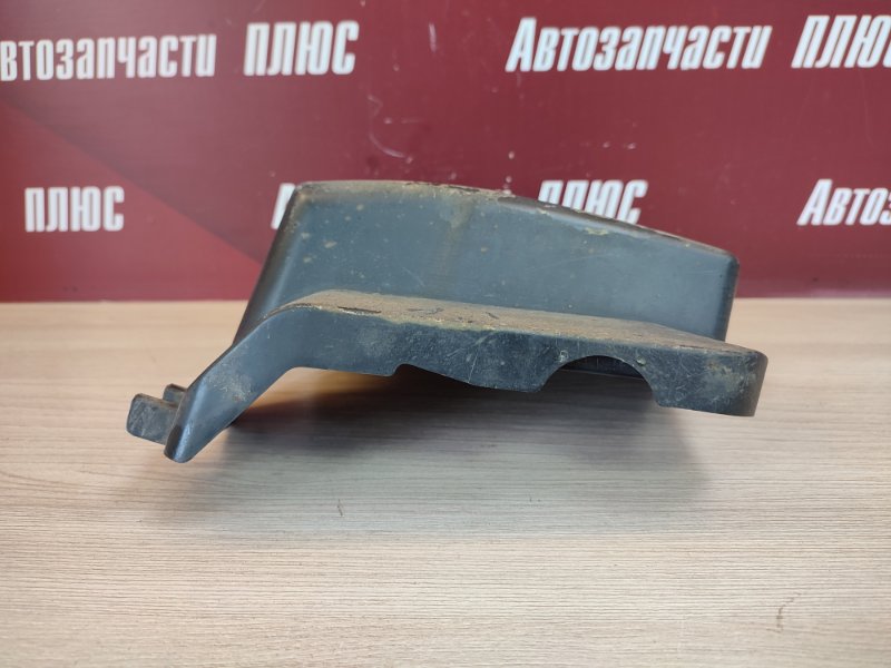 Крышка блока предохранителей