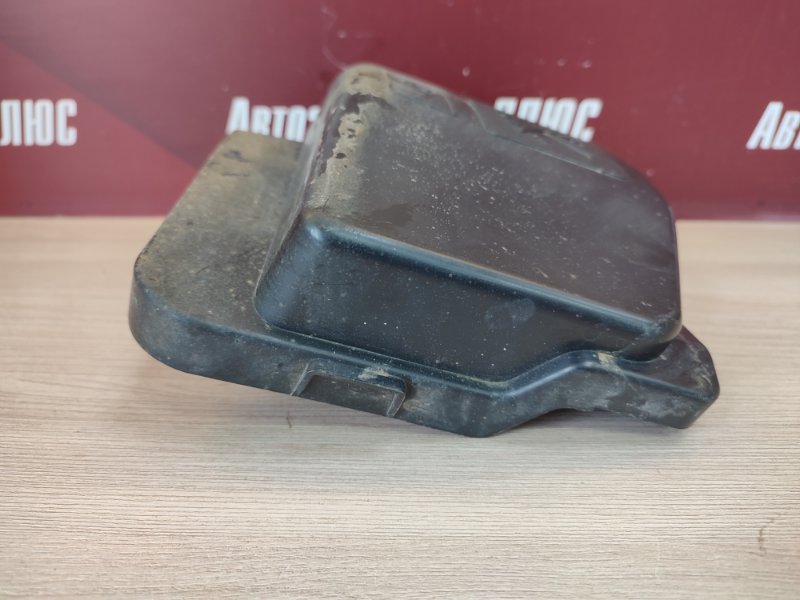 Крышка блока предохранителей