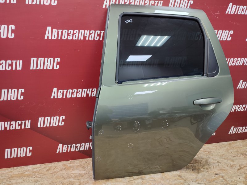 Дверь боковая