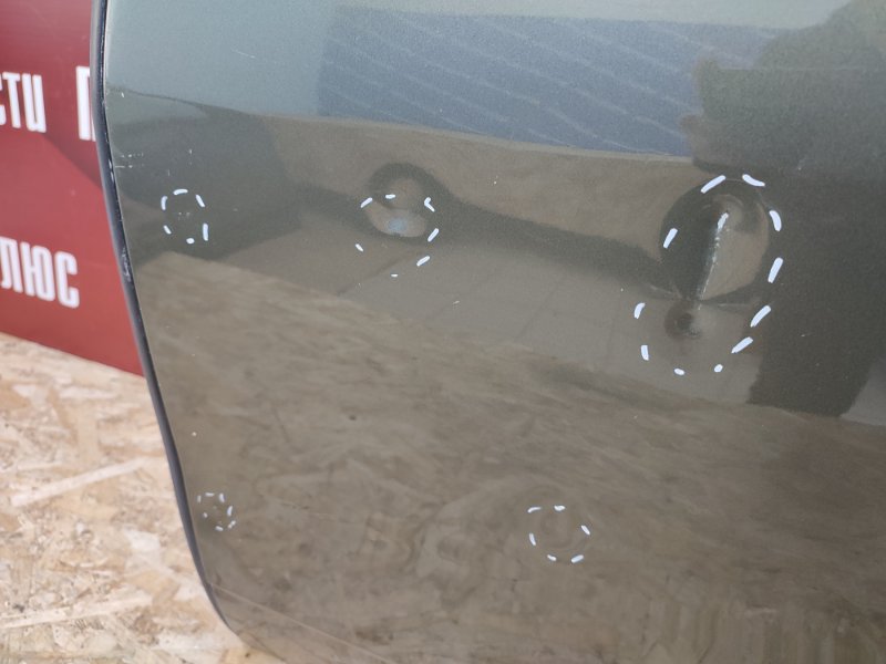 Дверь боковая