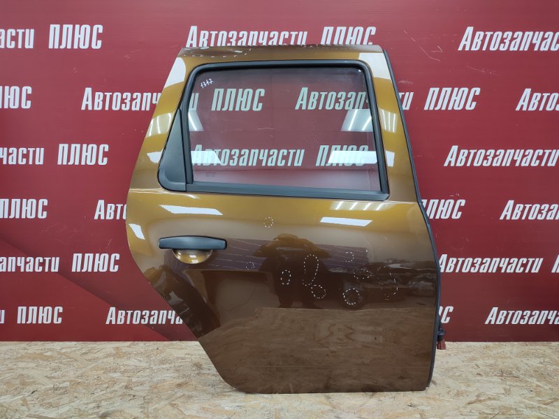 Дверь боковая