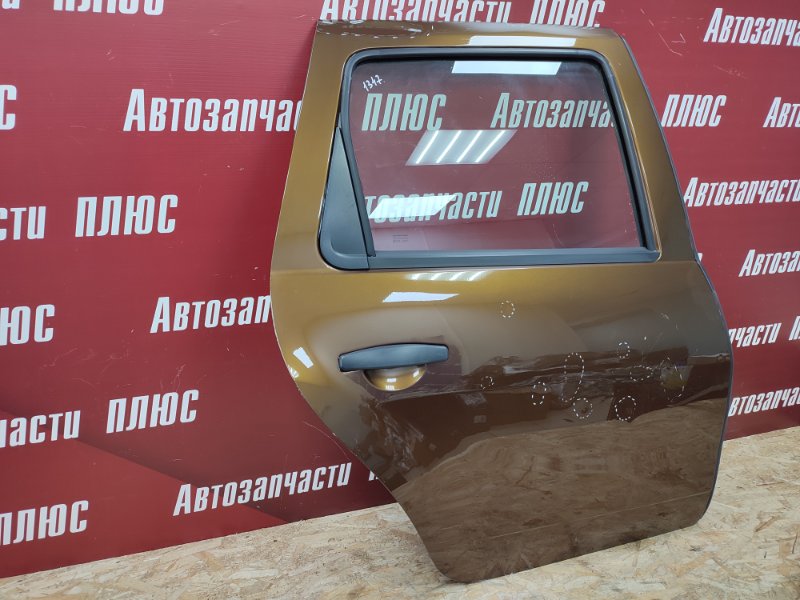 Дверь боковая