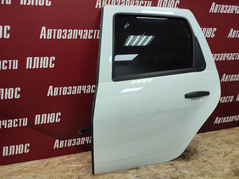 Дверь боковая