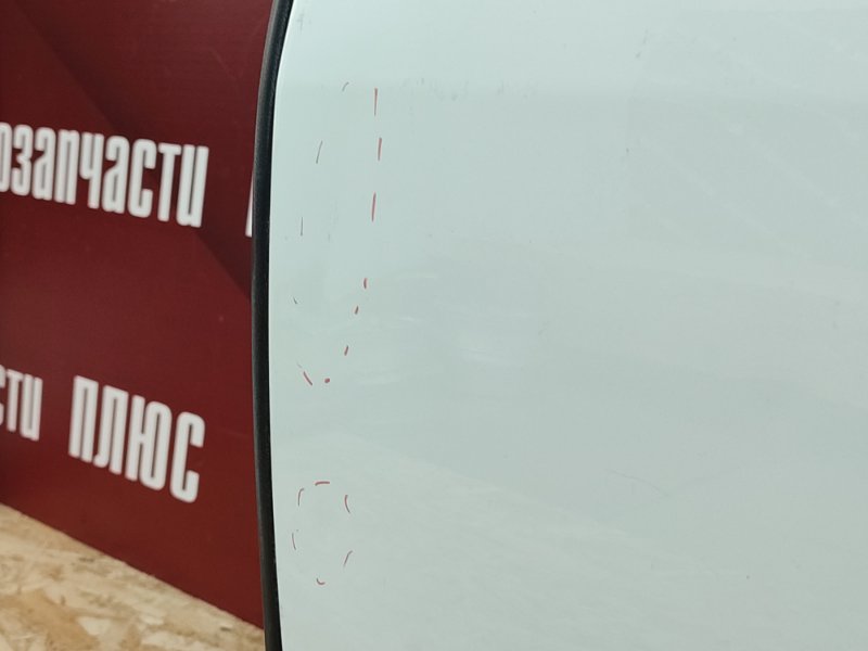 Дверь боковая